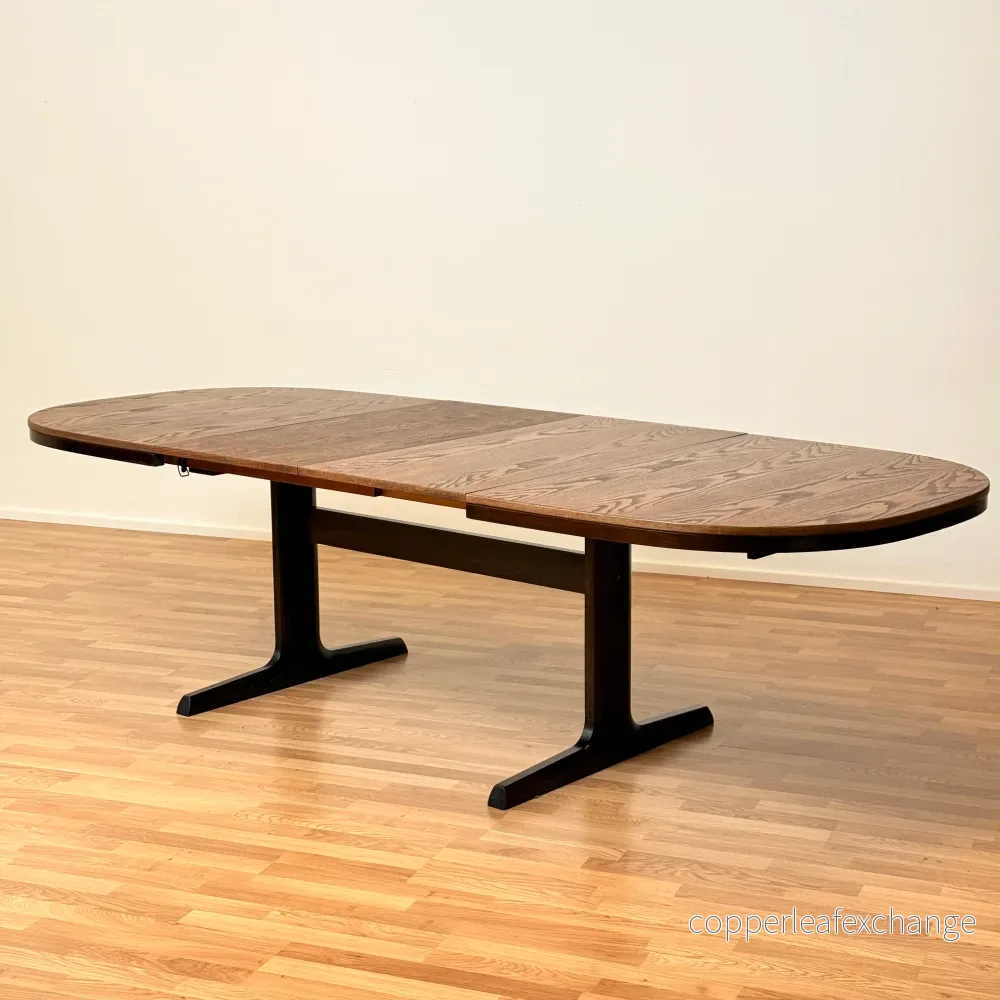 Dansk oval matbord i ek från Farstrup - Bild 2