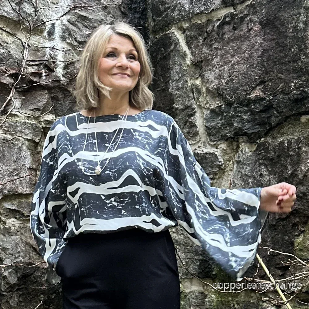Hallin – Sewing pattern – Blouse – Iris Hallin – Sewing pattern – Blouse – Iris