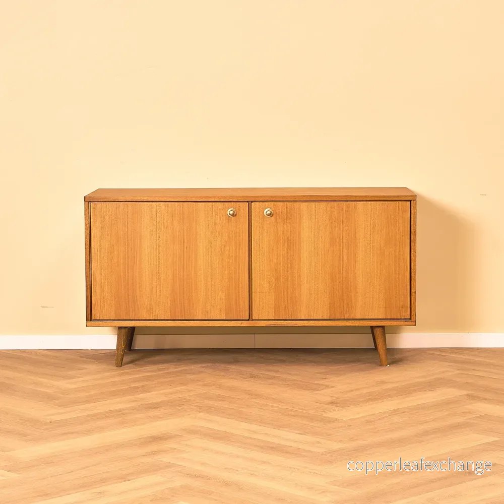 Svensk sideboard i teak från Ulferts Tibro