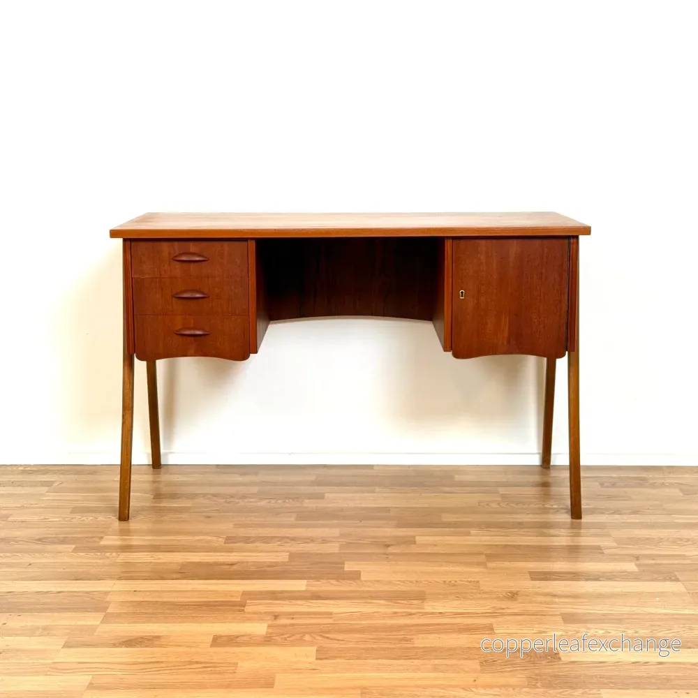 Skrivbord i teak, 1950-60-tal, Danmark