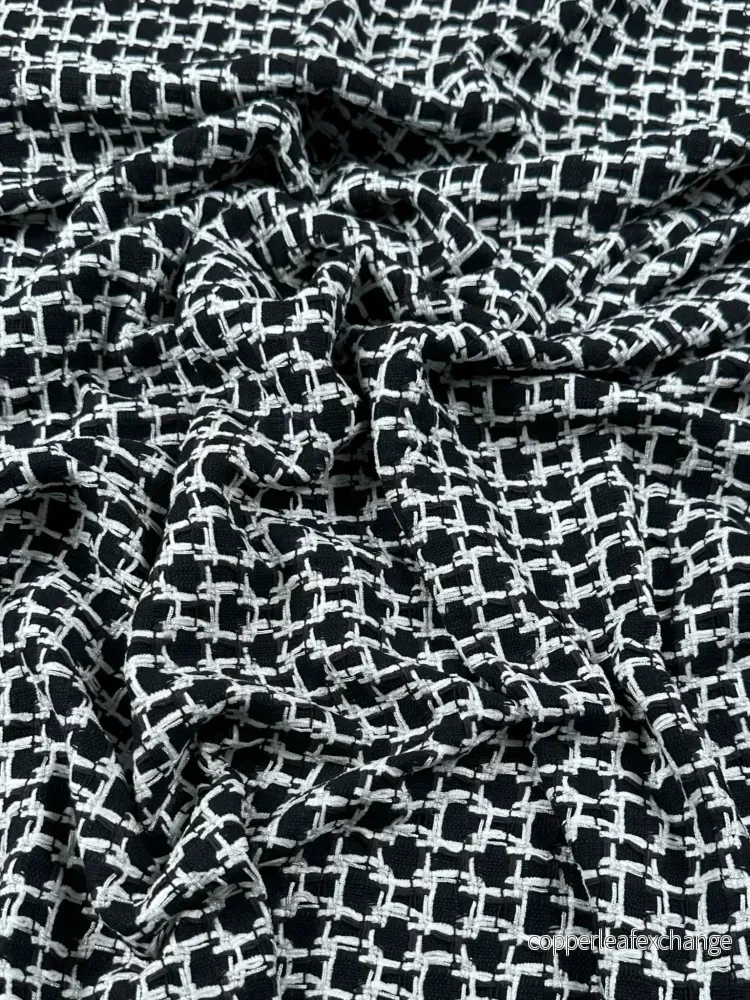 Italian Jacket Fabric – ”Chanel Look” – Plaid – Wool, Viscose, Cotton – Black, White