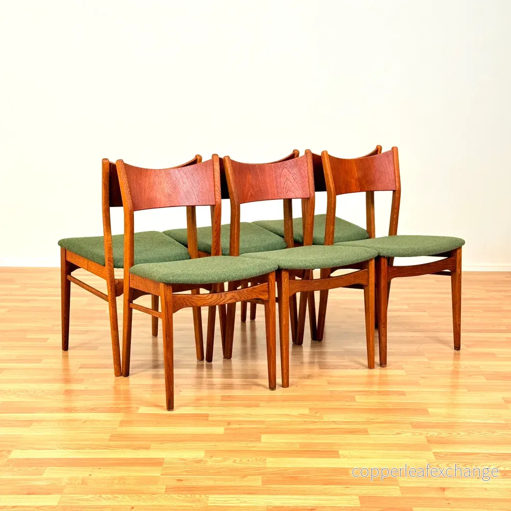 Svenskt set med 6 matstolar "Ole" i teak & ek från IKEA