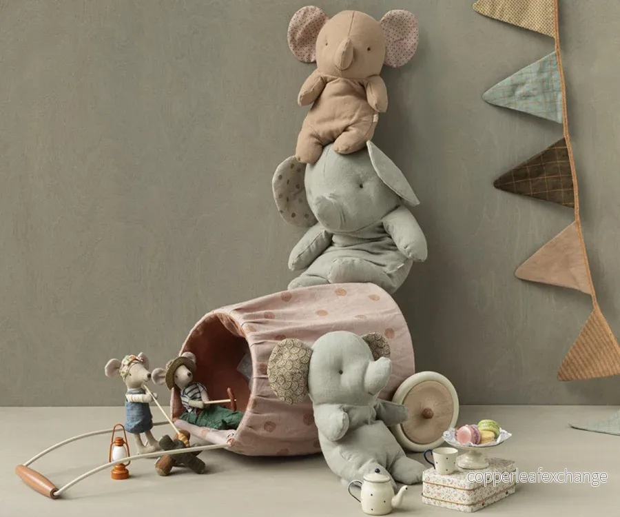 Maileg – Elefant gosedjur grå, Safari Friends, small / liten - Bild 2