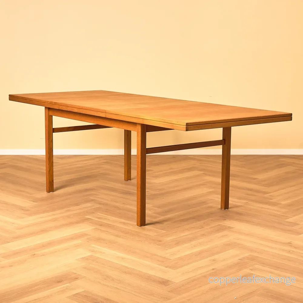 Svenskt rektangulärt matbord i teak av Skaraborgs möbelfabrik AB, Tibro - Bild 2