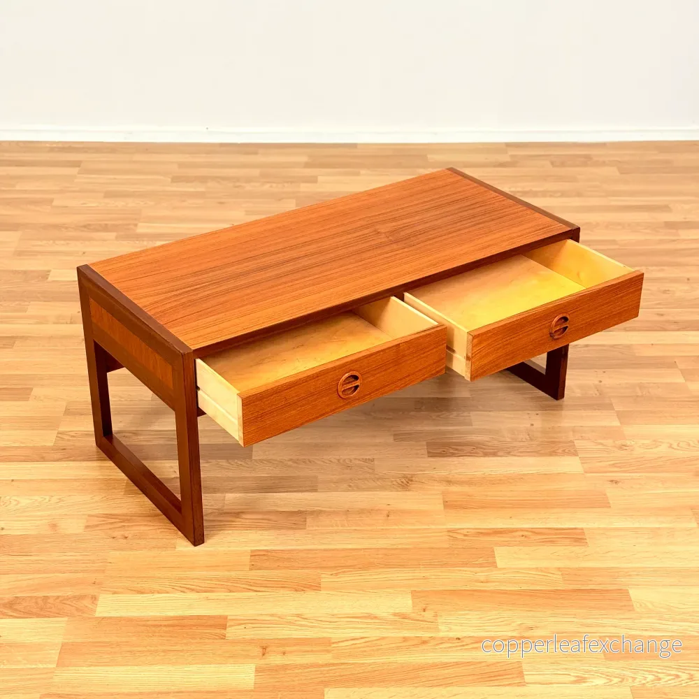 Svenskt sidobord i teak av Arne Wahl Iversen för IKEA - Bild 3