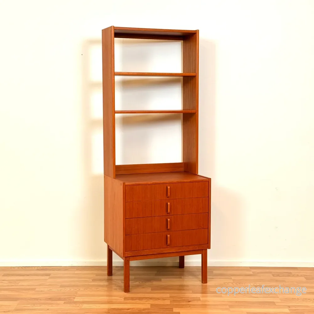 Bokhylla i teak av B. Fridhagen för Bodafors, 1960- och 70-talen, Sverige Bokhylla i teak av B. Fridhagen för Bodafors, 1960- och 70-talen, Sverige