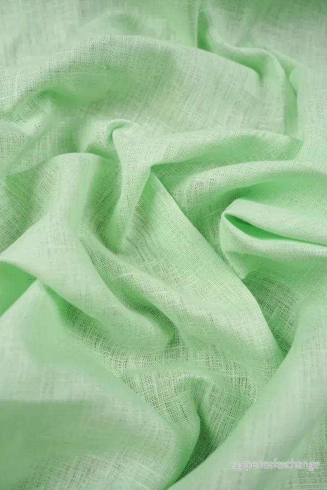 Textured linen fabric – Light green – 0589