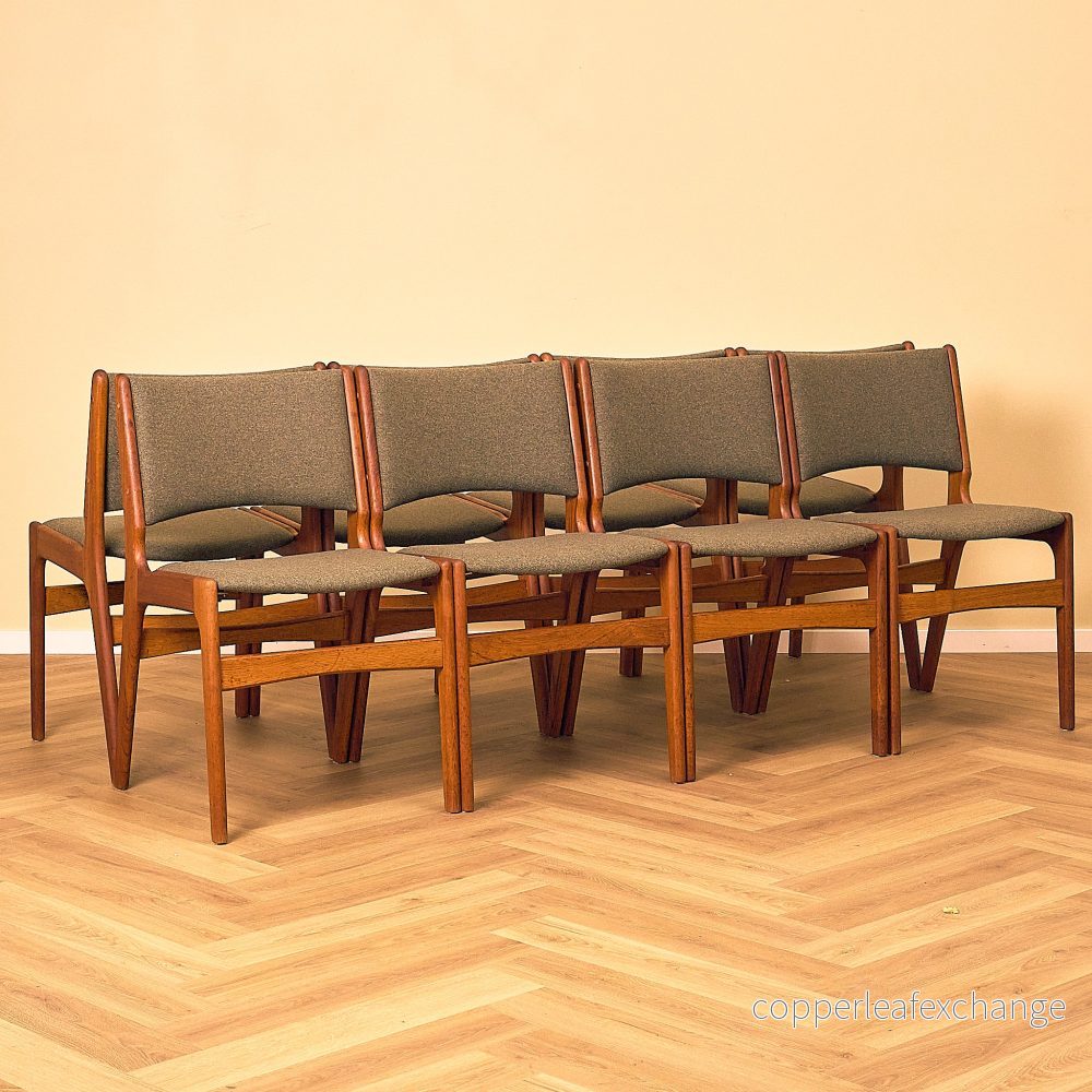 A rare set of Danish dining chairs in teak by Erik Buch for Anderstrup Møbelfabrik, model 89