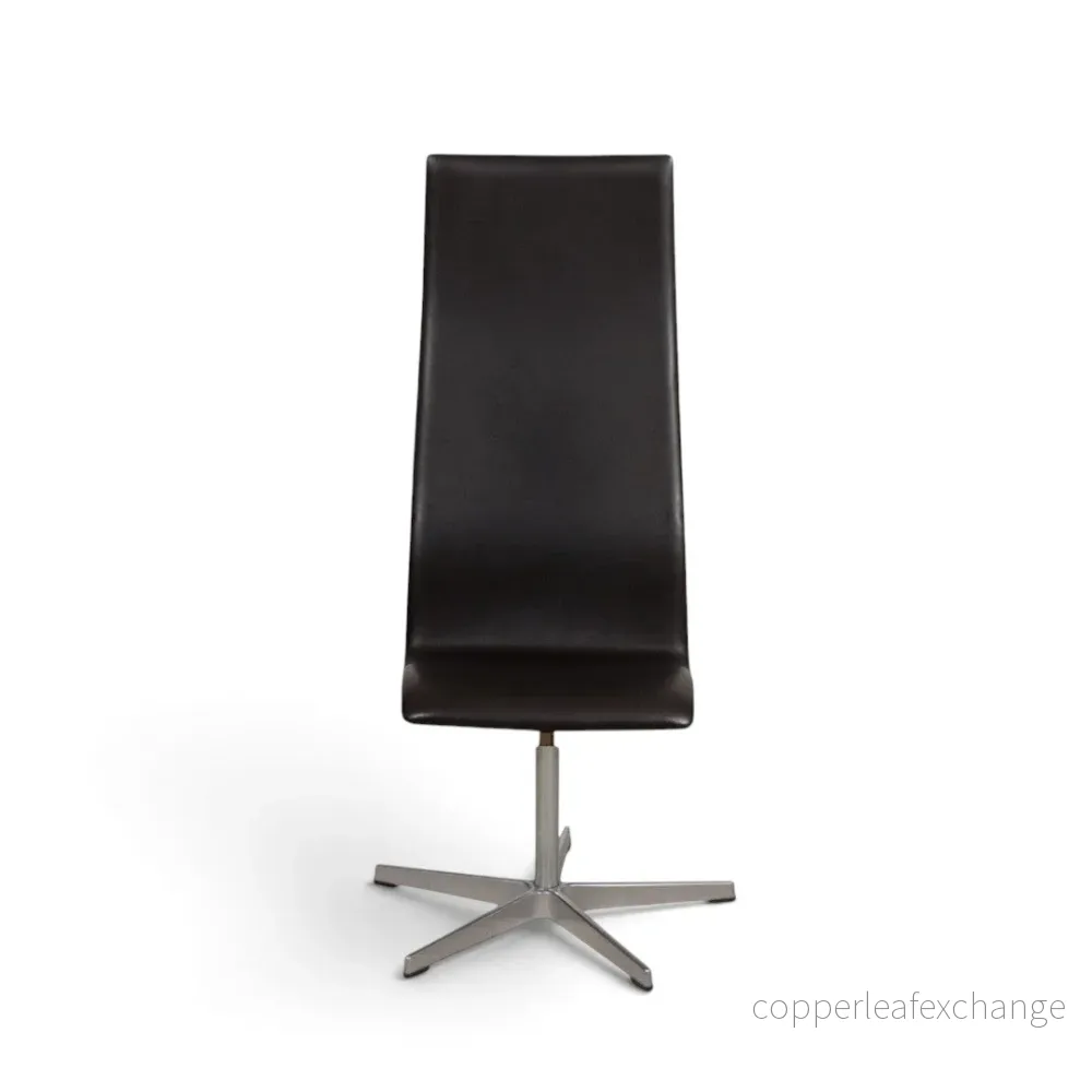 Arne Jacobsen Oxford stol med høj ryg / Soft læder, Sort.