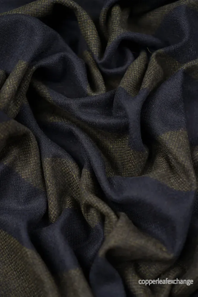 Deadstock – Italian Coat with Subtle Luster – Green and Blue Striped – DY75