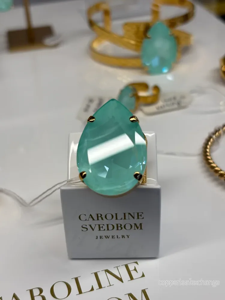CAROLINE SVEDBOM PERFECT DROP RING SOFT MINT