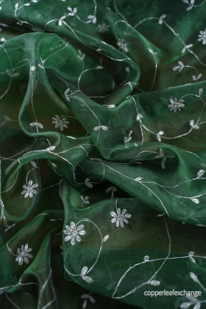 Vintage – Embroidered – Silk organza – Silver – Racing green – VS40