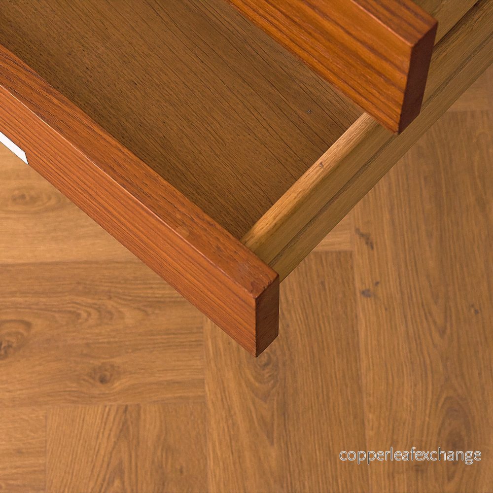 Danskt skrivbord i teak, modell 'EP 401' av Kai Kristiansen för Feldballes Møbelfabrik - Bild 3