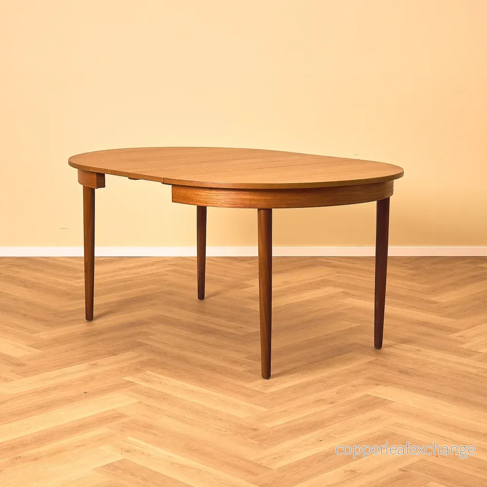 Danskt runt matbord i teak och valnöt av Hans Olsen för Frem Røjle - Bild 2