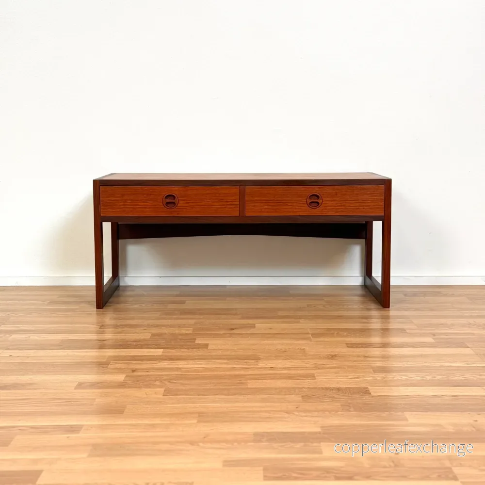 Låg bänk 'Varie' i teak av Arne Wahl Iversen för IKEA, 1950- och 60-talen, Sverige