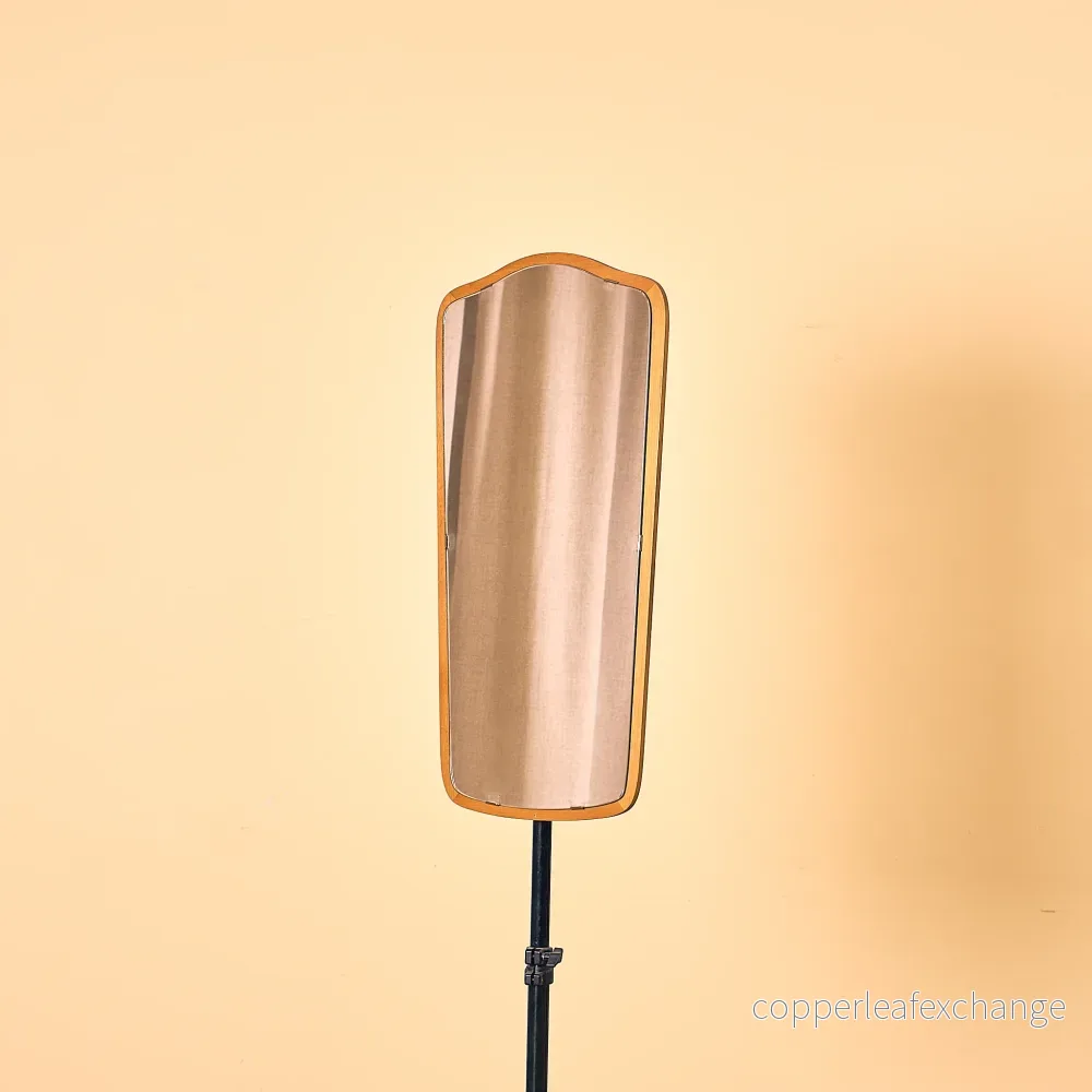 Svensk spegel i teak Svensk spegel i teak