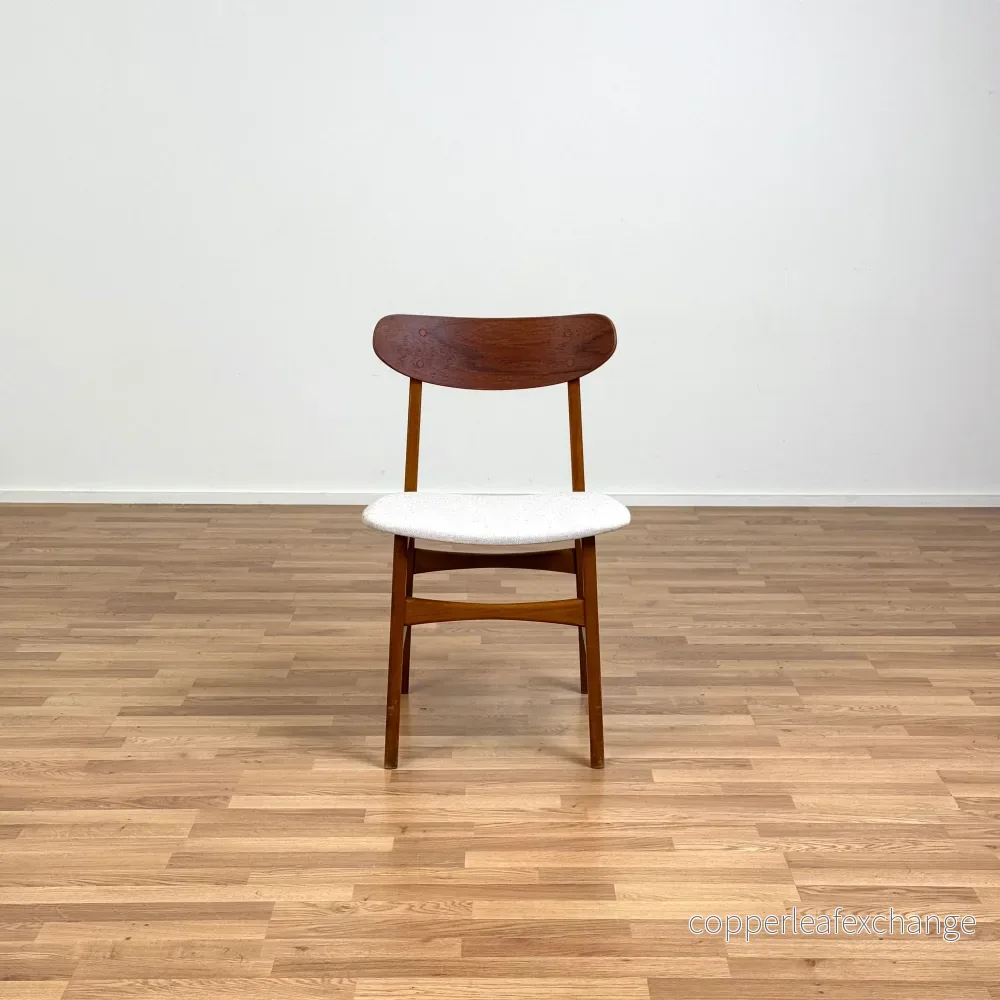 Set om 4 matstolar i teak och bok, 1960-tal, Danmark - Bild 3