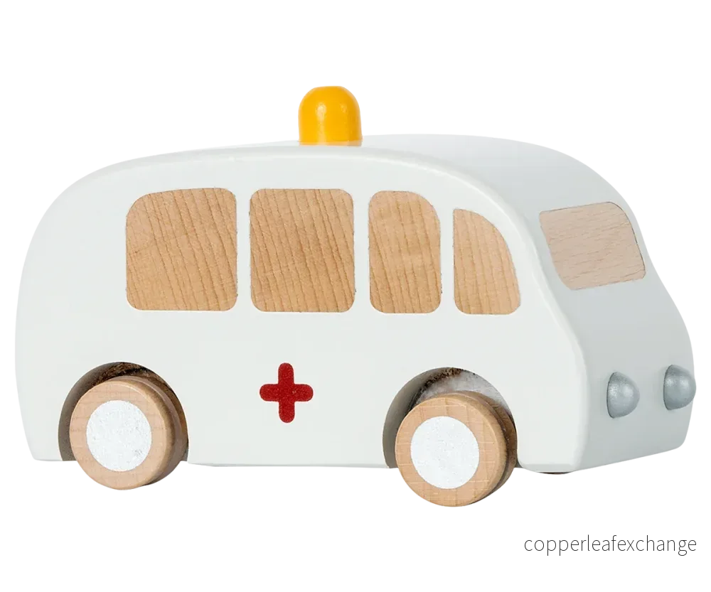 Maileg träambulans