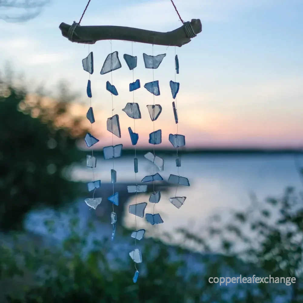 Hänge med drivved och recyclat glas Hänge med drivved och recyclat glas