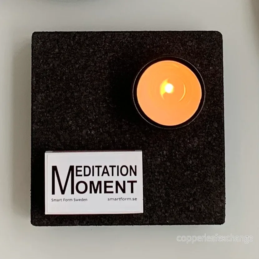 Set MEDITATION MOMENT Set MEDITATION MOMENT