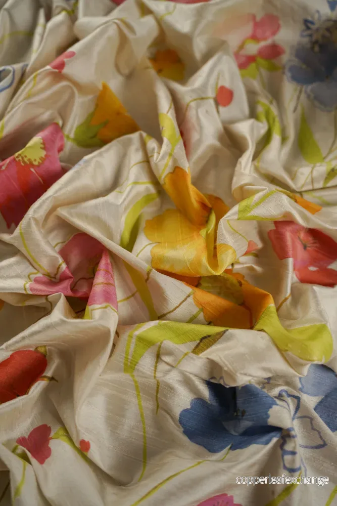 Vintage – Thai silk – Patterned – Flower meadow – VT50