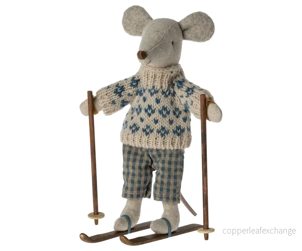Maileg vintermus, pappa på skidor Maileg vintermus, pappa på skidor