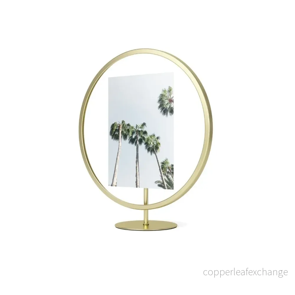 Fotoram UMBRA – INFINITY, guld Fotoram UMBRA – INFINITY, guld