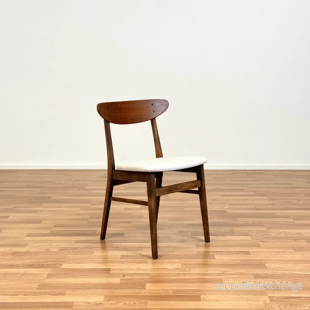 Set om 4 matstolar "modell 210" i teak av Farstrup, 1950-60-tal, Danmark - Bild 2