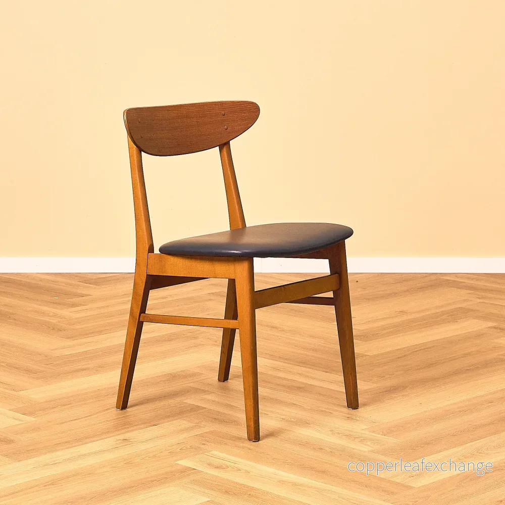 Danish set of 6 dining chairs in teak and beech, model 210, by Farstrup - Bild 2