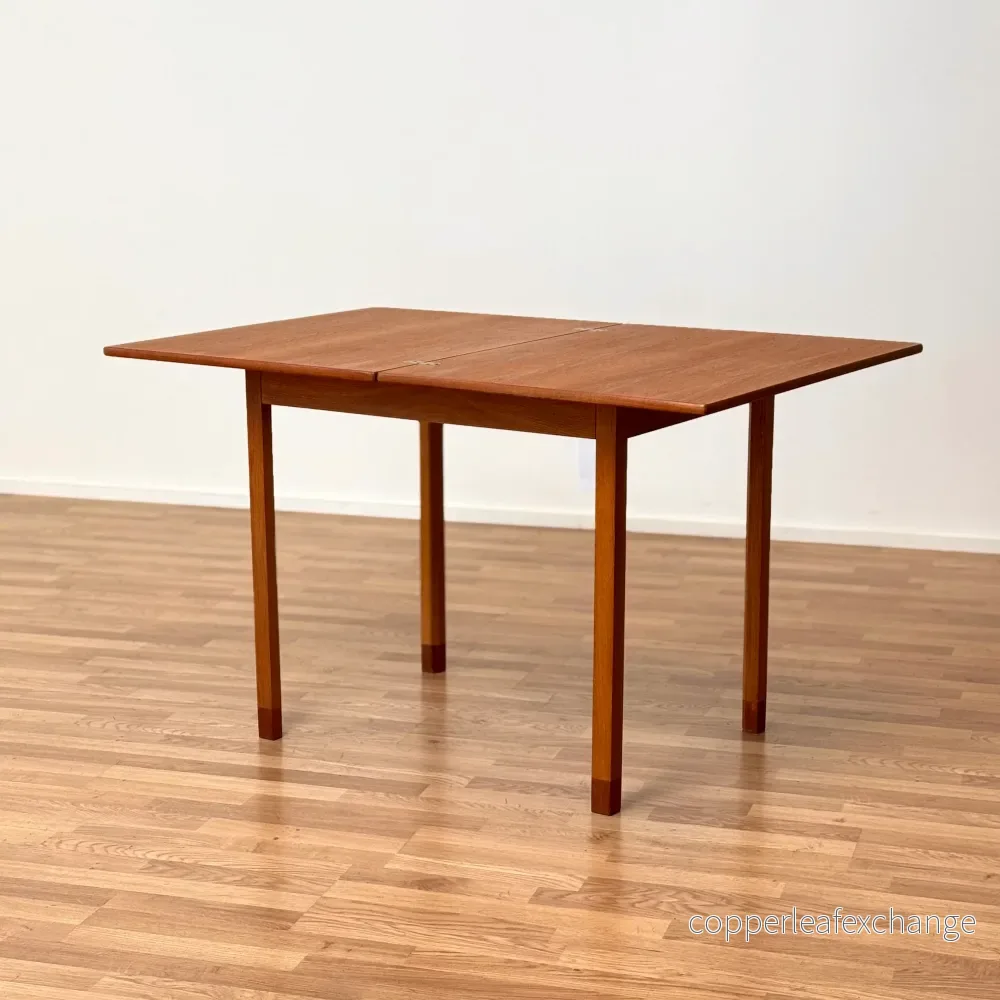 Matbord i teak och ek av EJ Næstved, 1950- och 60-tal, Danmark - Bild 2