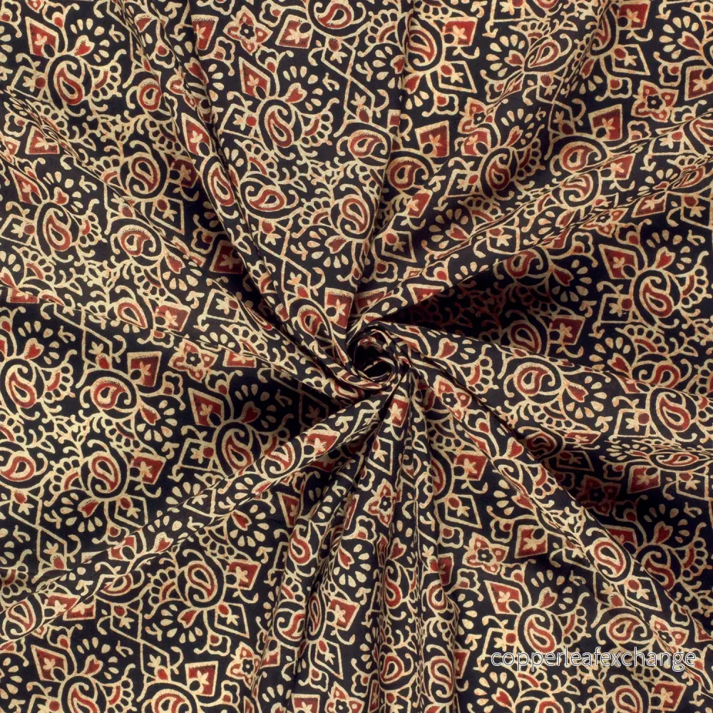 Cotton – Voile – Patterned – Batik – Abstract – Black – 069 Cotton – Voile – Patterned – Batik – Abstract – Black – 069