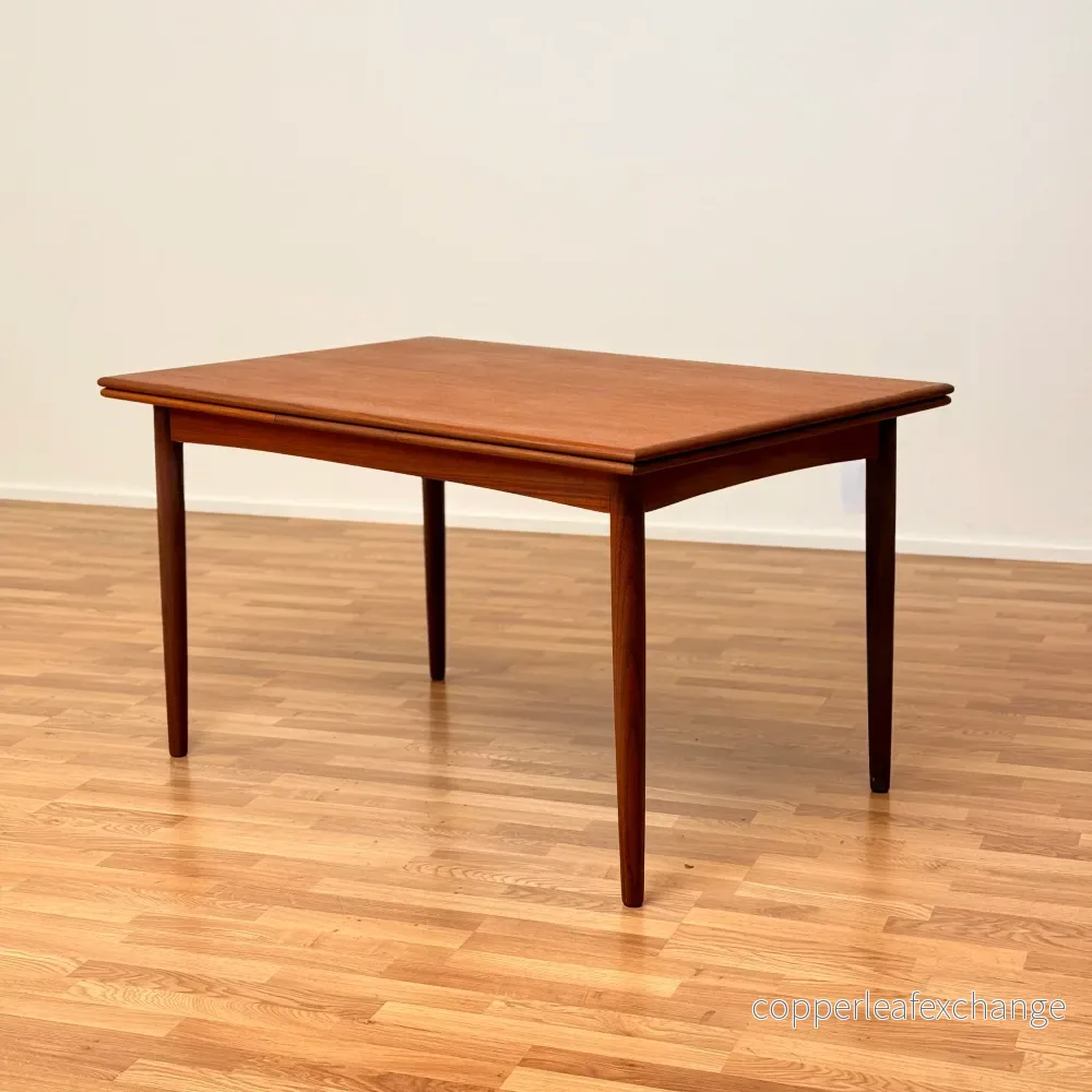 Danskt matbord i teak Danskt matbord i teak