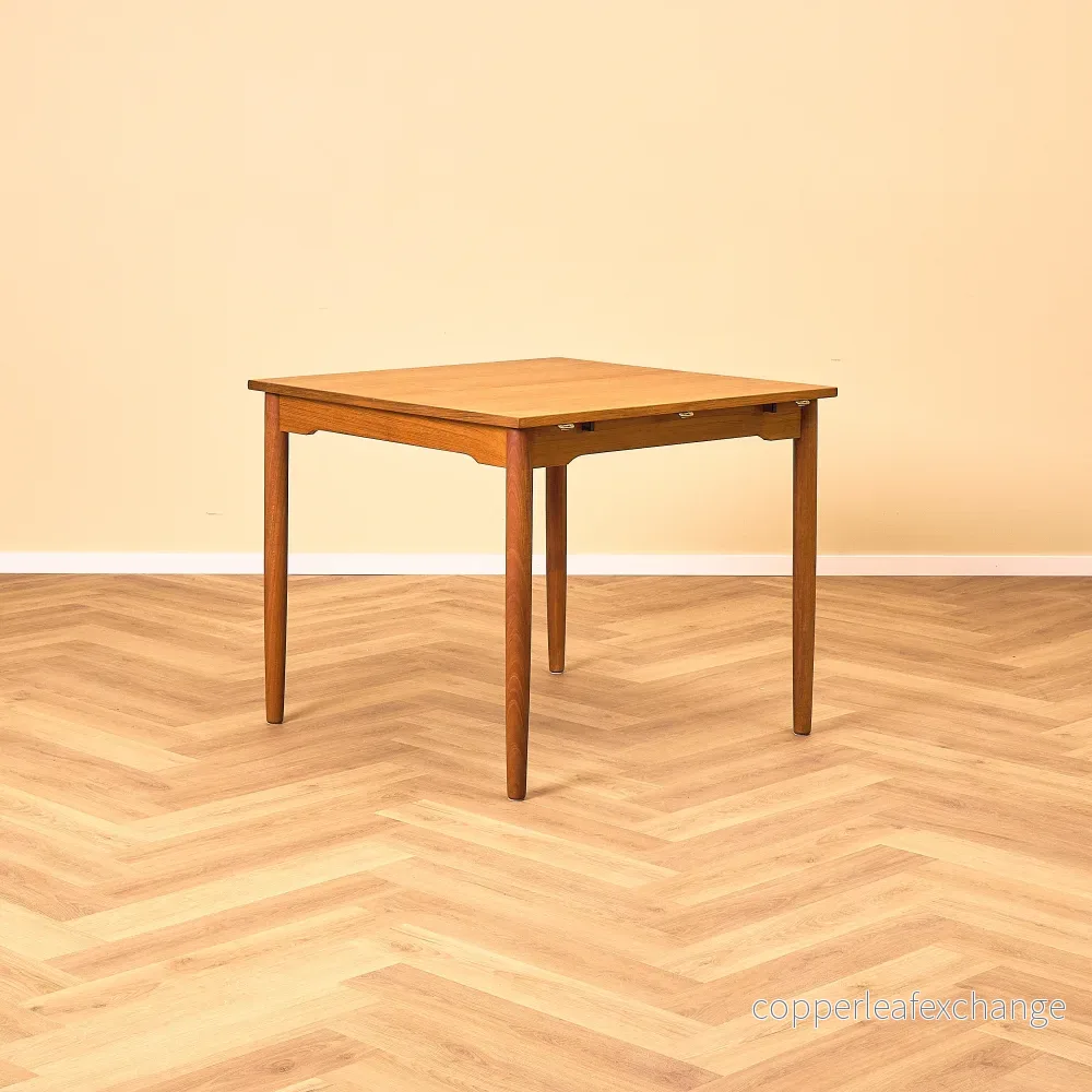 Danskt matbord med 4 iläggsskivor i teak i "Arne Vodder-stil" - Bild 2