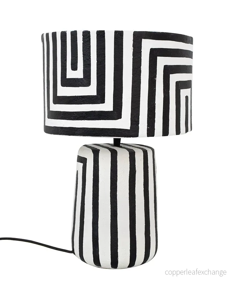 Bordslampa KARE – STRISCE 44 cm, svart/vit Bordslampa KARE – STRISCE 44 cm, svart/vit