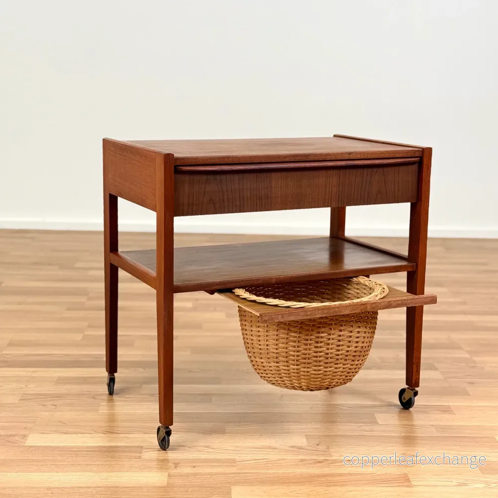 Dansk sidobord / vagn i teak - Bild 3