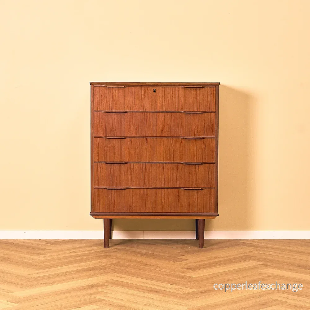 Danish chest of drawers in teak by Ejsing Møbelfabrik