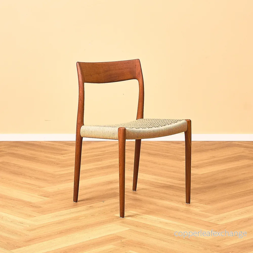 Danish dining chairs 'model 77' in teak by Niels Otto Møller for J.L. Møllers Møbelfabrik - Bild 2