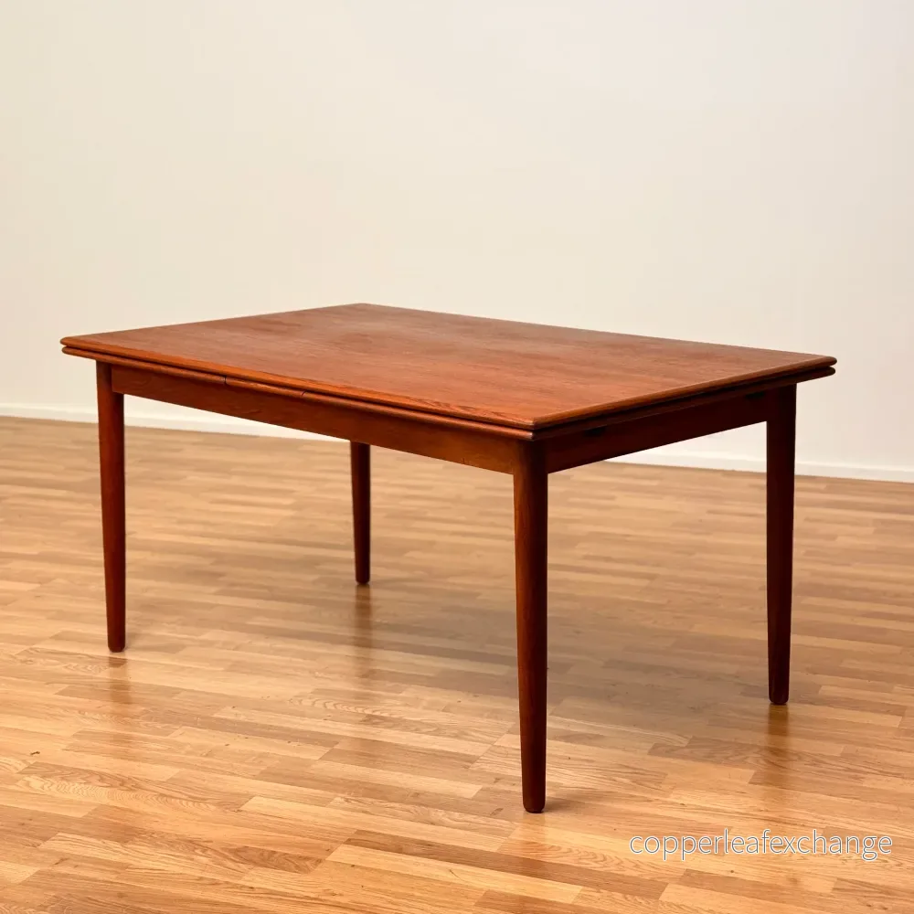 Danskt matbord i teak Danskt matbord i teak