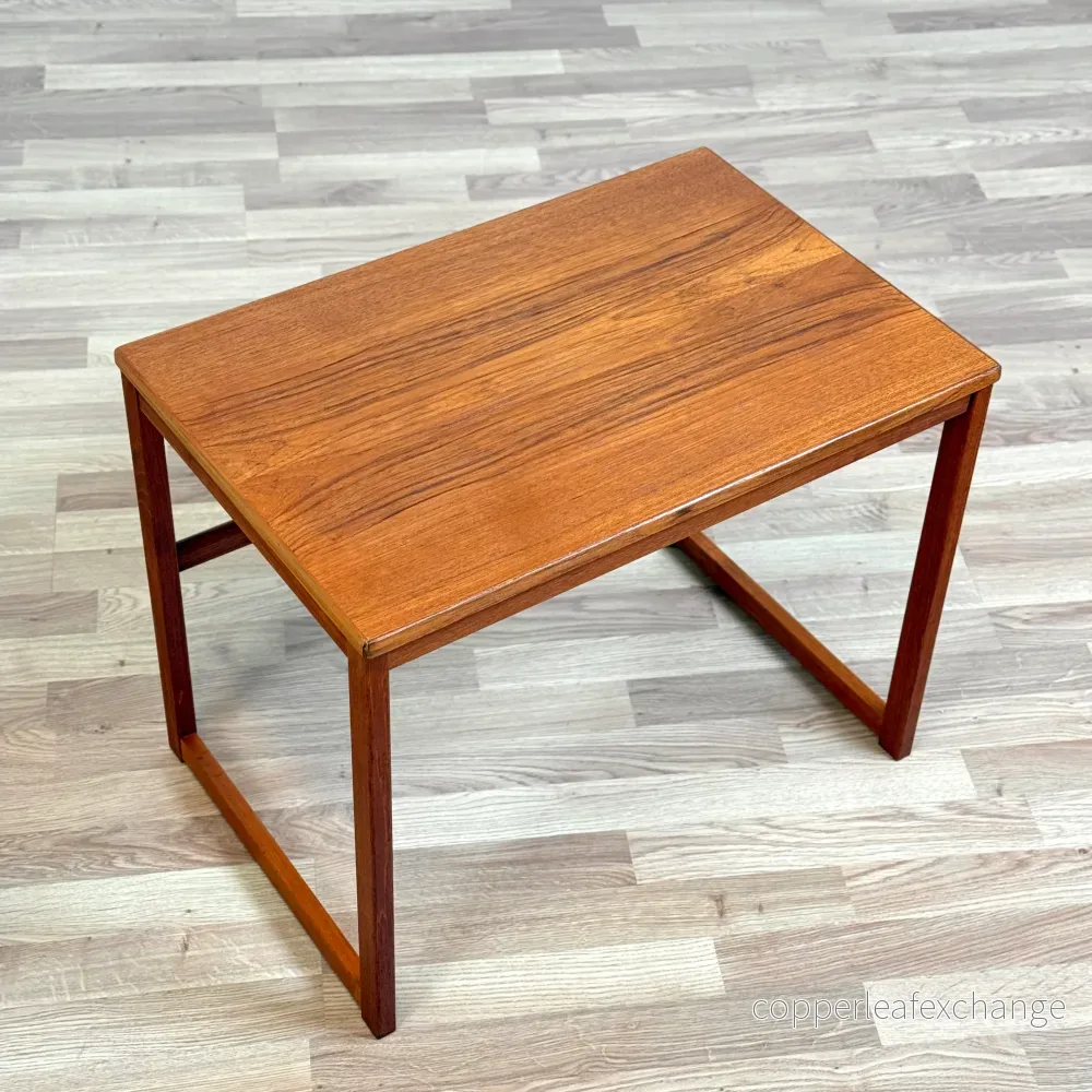 Svenskt sidobord i teak - Bild 2