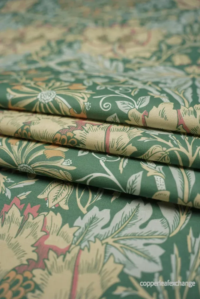 Jugend Patterned Upholstery Fabric Curtain Fabric – Cotton – Honeysuckle – Green