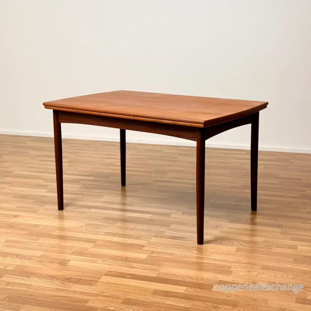 Danskt matbord i teak Danskt matbord i teak