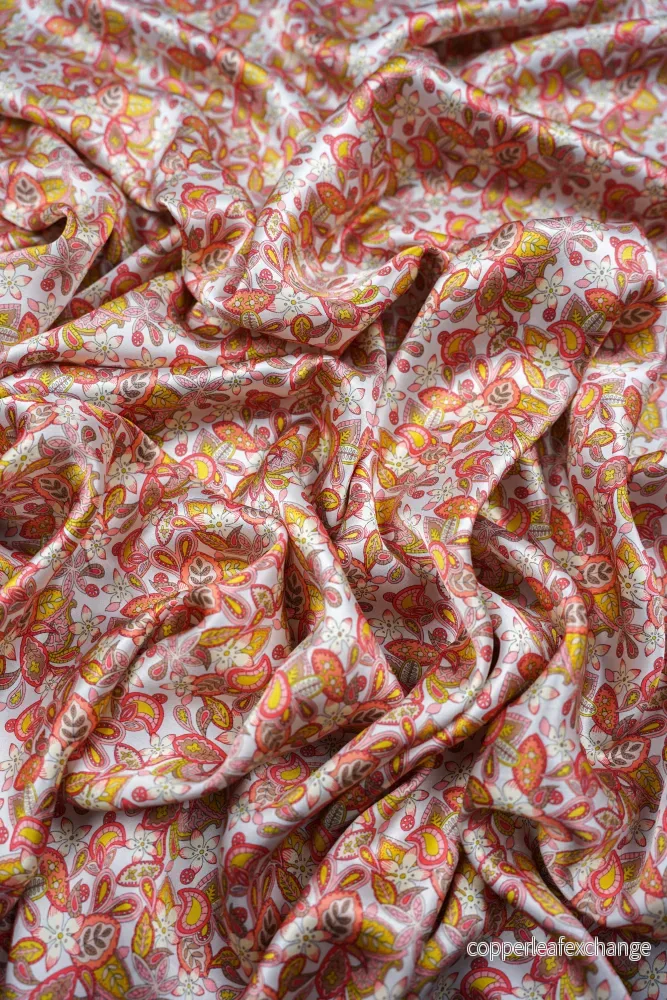 Liberty – Silk Satin – Lemon flowers