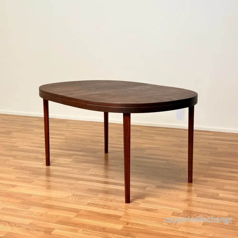 Stor oval matbord i valnöt från Skaraborgs Möbelindustri i Tibro, 1950-60-tal, Sverige - Bild 2