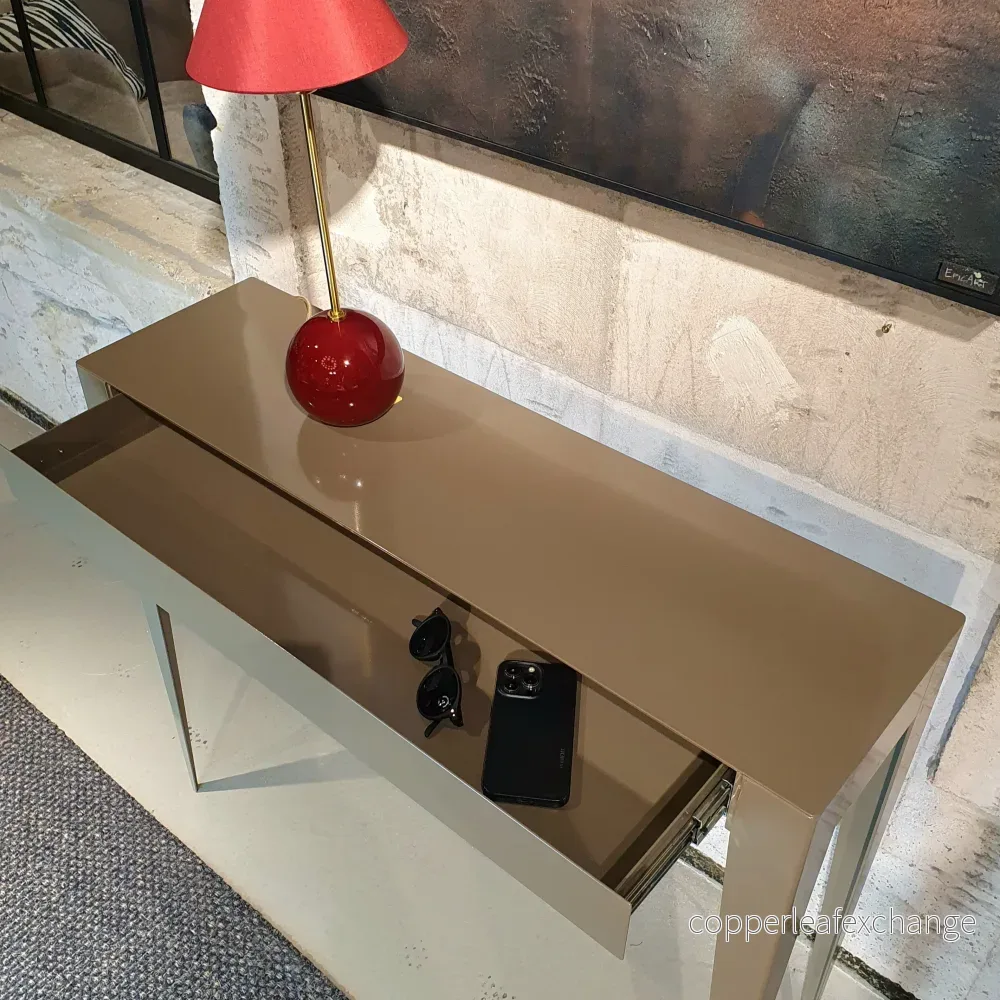 Sidobord Pistill, en låda, lack (högblank) - Bild 2