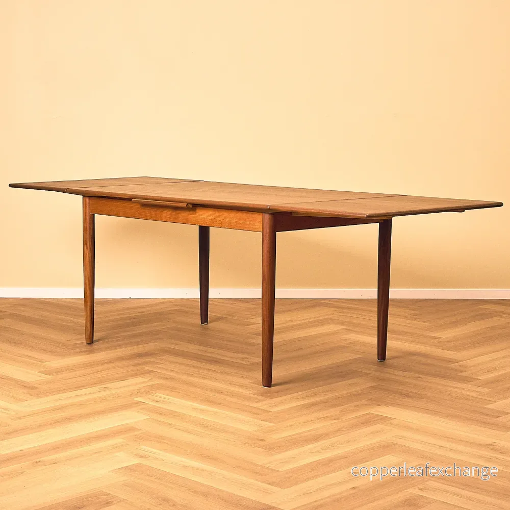 Teak and Walnut Dining Table with Pull-out Leaves - Bild 2