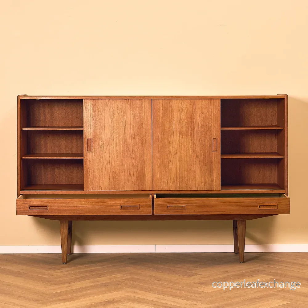 Dansk sideboard i teak av P. Westergaards möbelfabrik - Bild 3