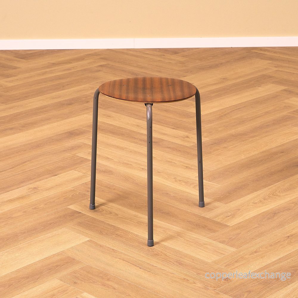 Tysk pall i mahogny Tysk pall i mahogny