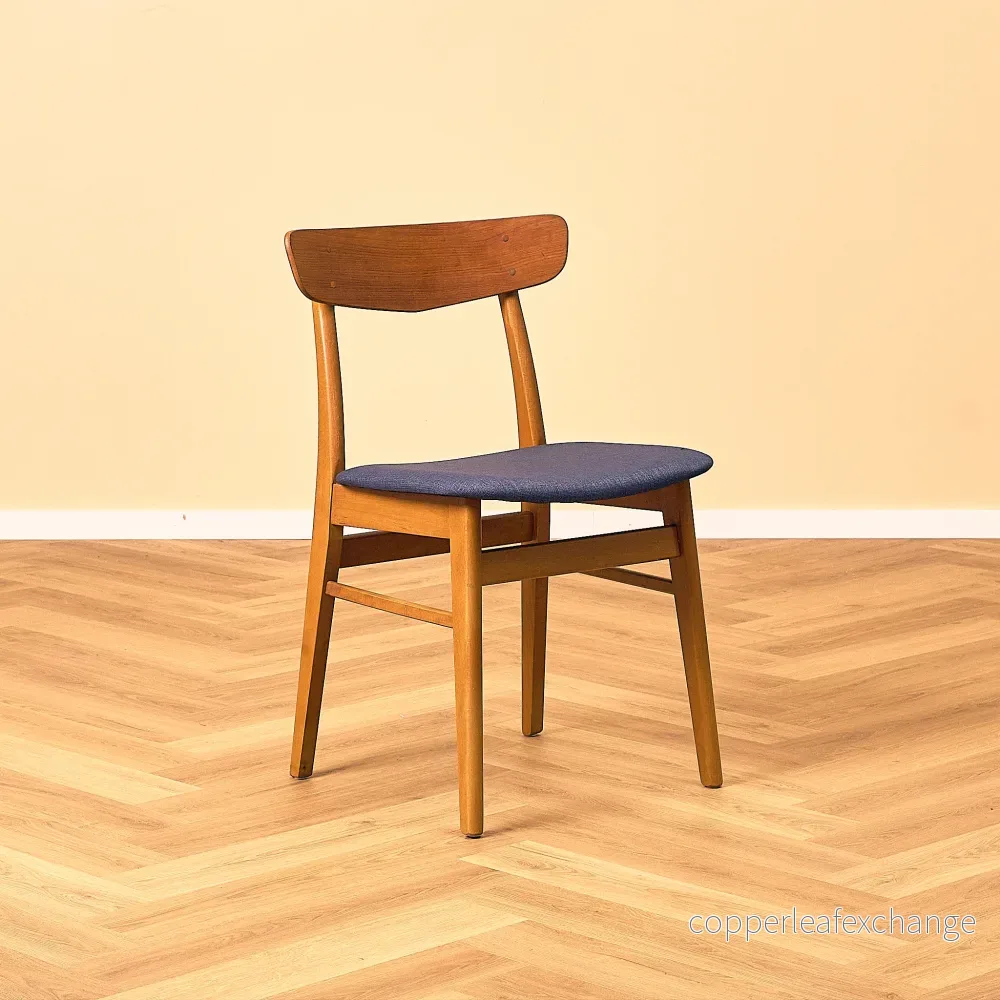 Danish dining chairs in teak and beech by Findahl Møbelfabrik, model 'Møsbol' - Bild 2