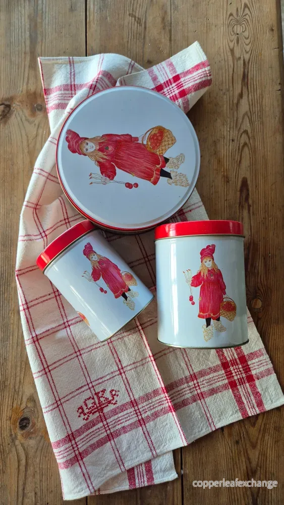 Plåtburk Jenny Nyström - Mellan - Bild 2