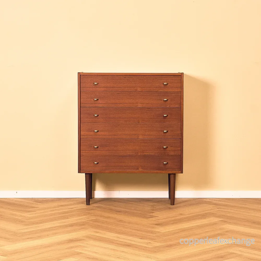 Danish chest of drawers in teak